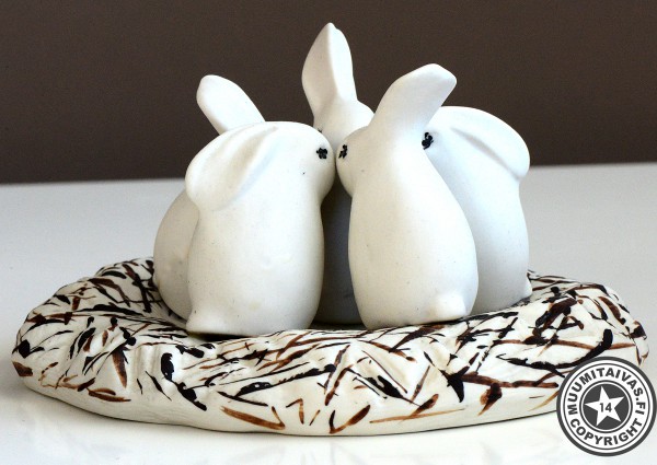 Arabia Heljä Liukko-Sundström Puput metsässä, figuuri (1981, 1982)