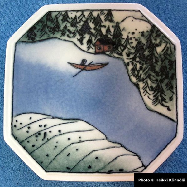 Arabia Heljä Liukko-Sundström seinälautanen 8-kulmainen Kevät Finnair (1990-luku)