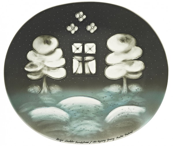 Arabia Heljä Liukko-Sundström juhlavati 37 cm Talvi (2012)