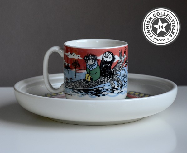 Arabia Muumi Vaarallinen juhannus, lastenastiasto (2001-2003)